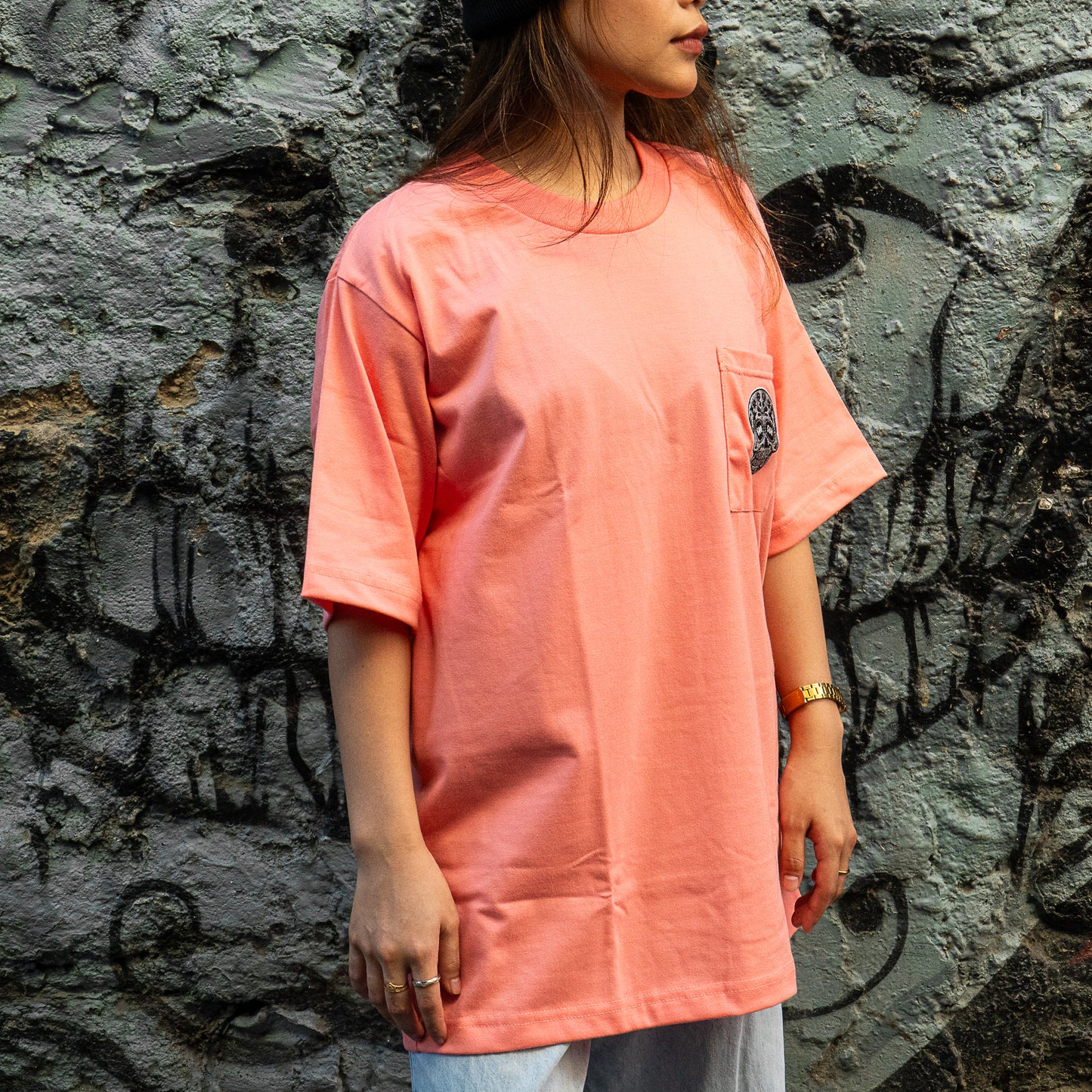 PEACH SQUARED POCKET TEE