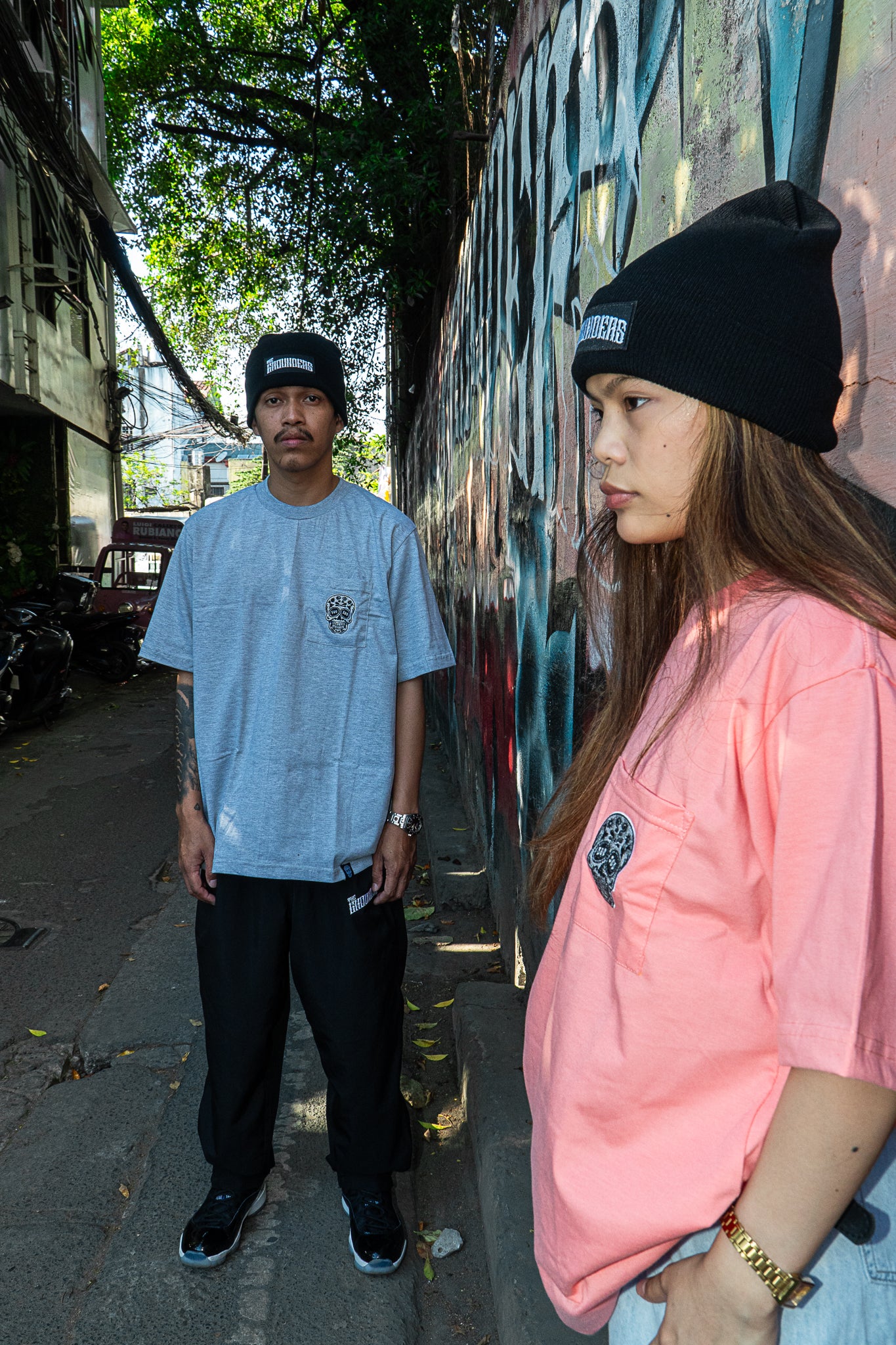 HEATHER GRAY SQUARED POCKET TEE