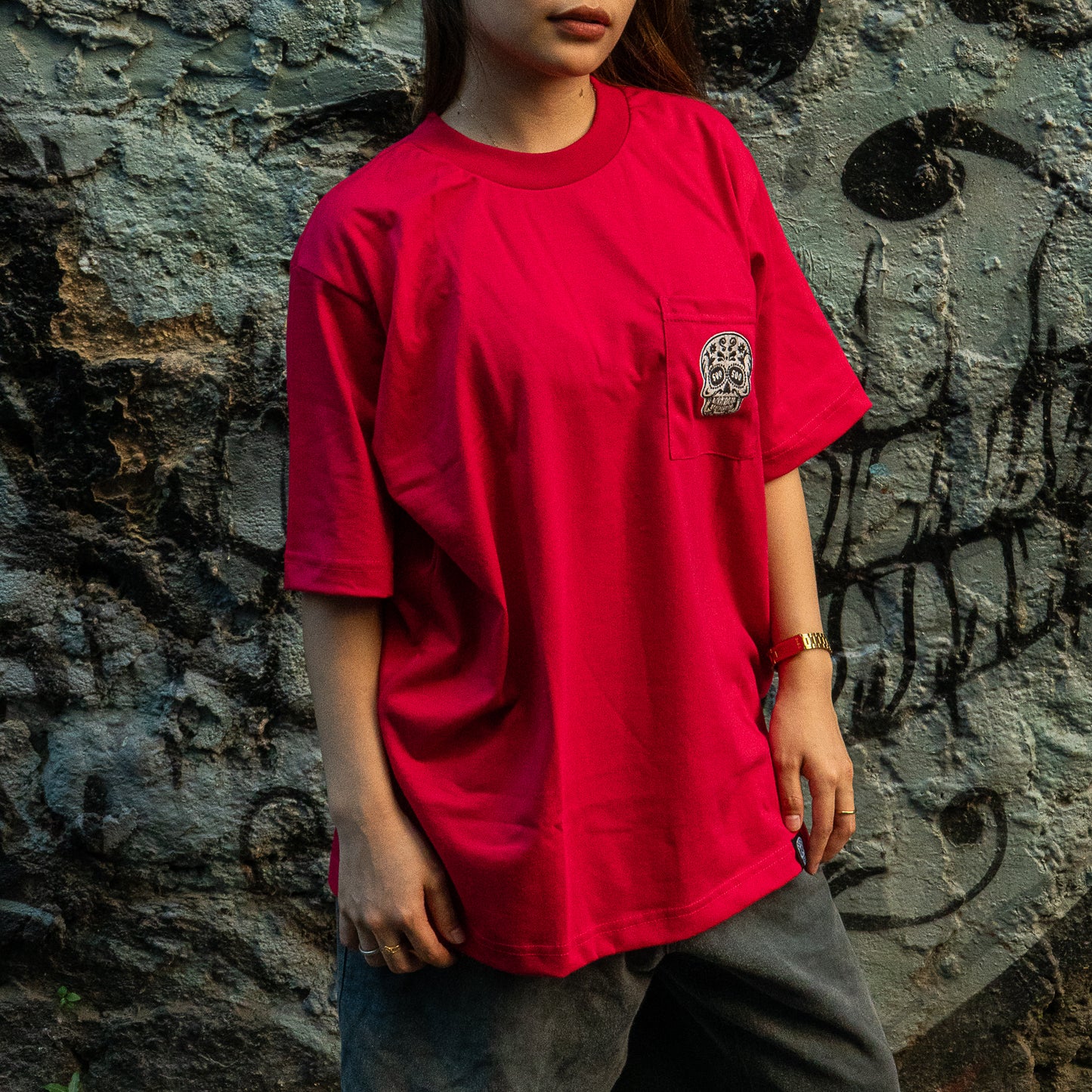 RED SQUARED POCKET TEE