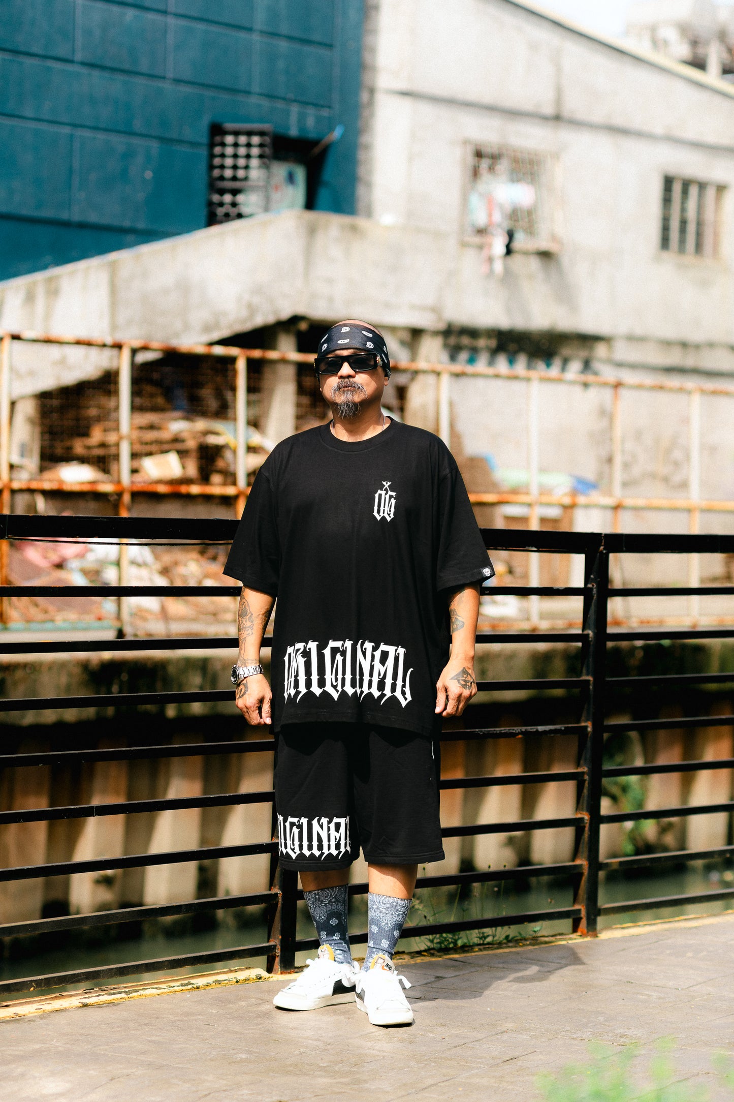 ORIGINAL GROUNDERS BLACK TEE