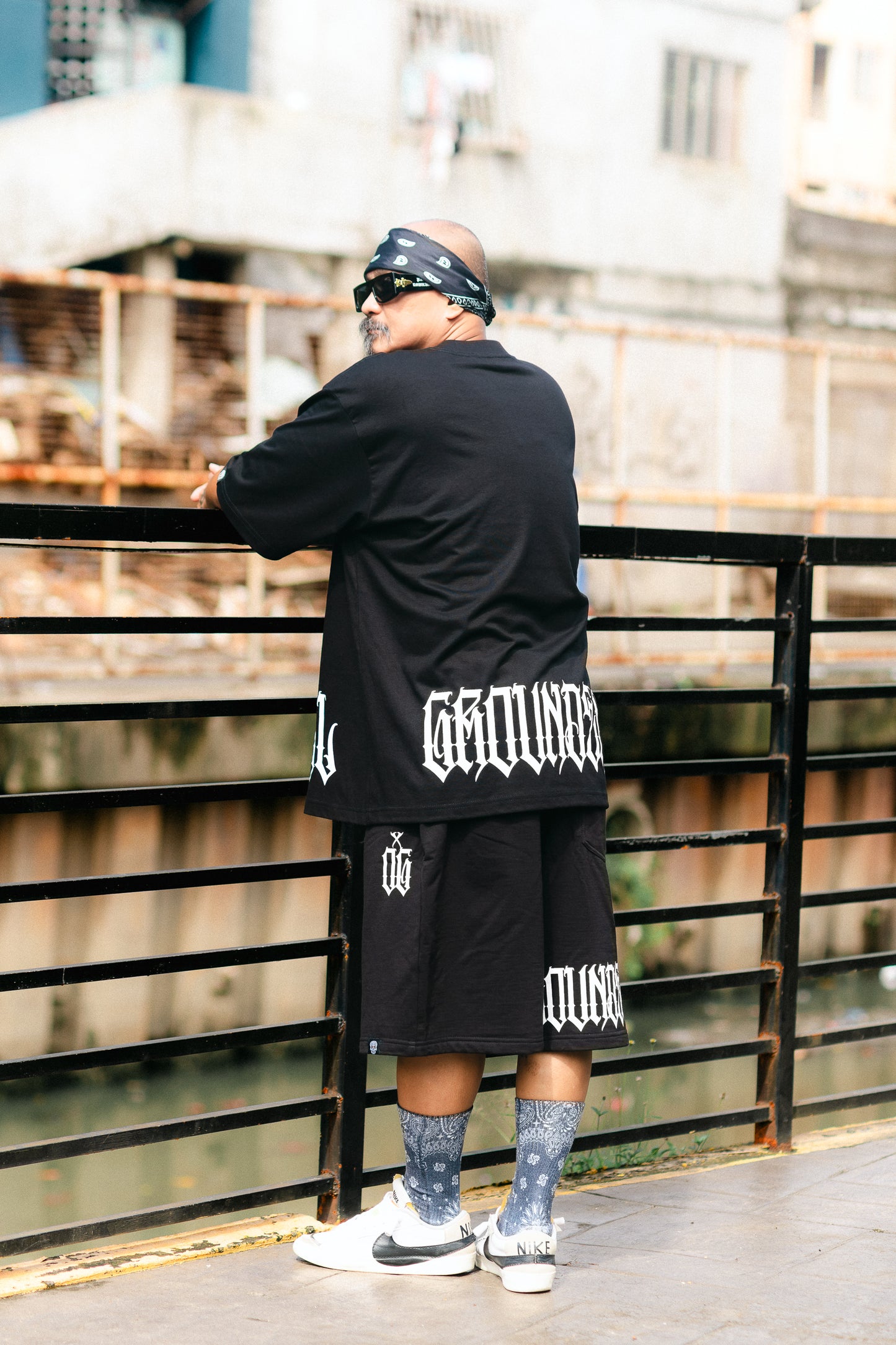ORIGINAL GROUNDERS BLACK TEE