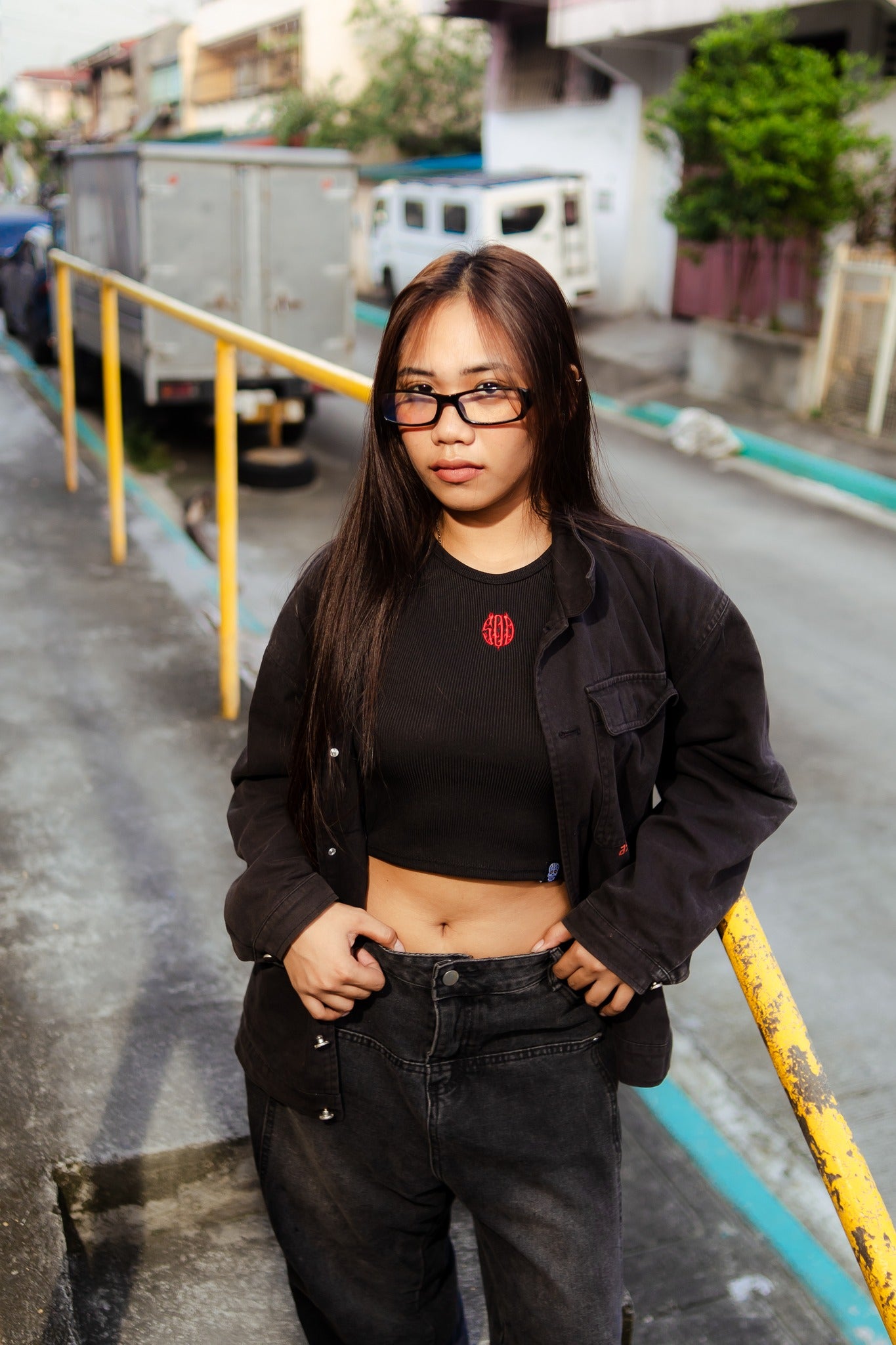 TG RIB-KNITTED CROP TANKTOP BLACK