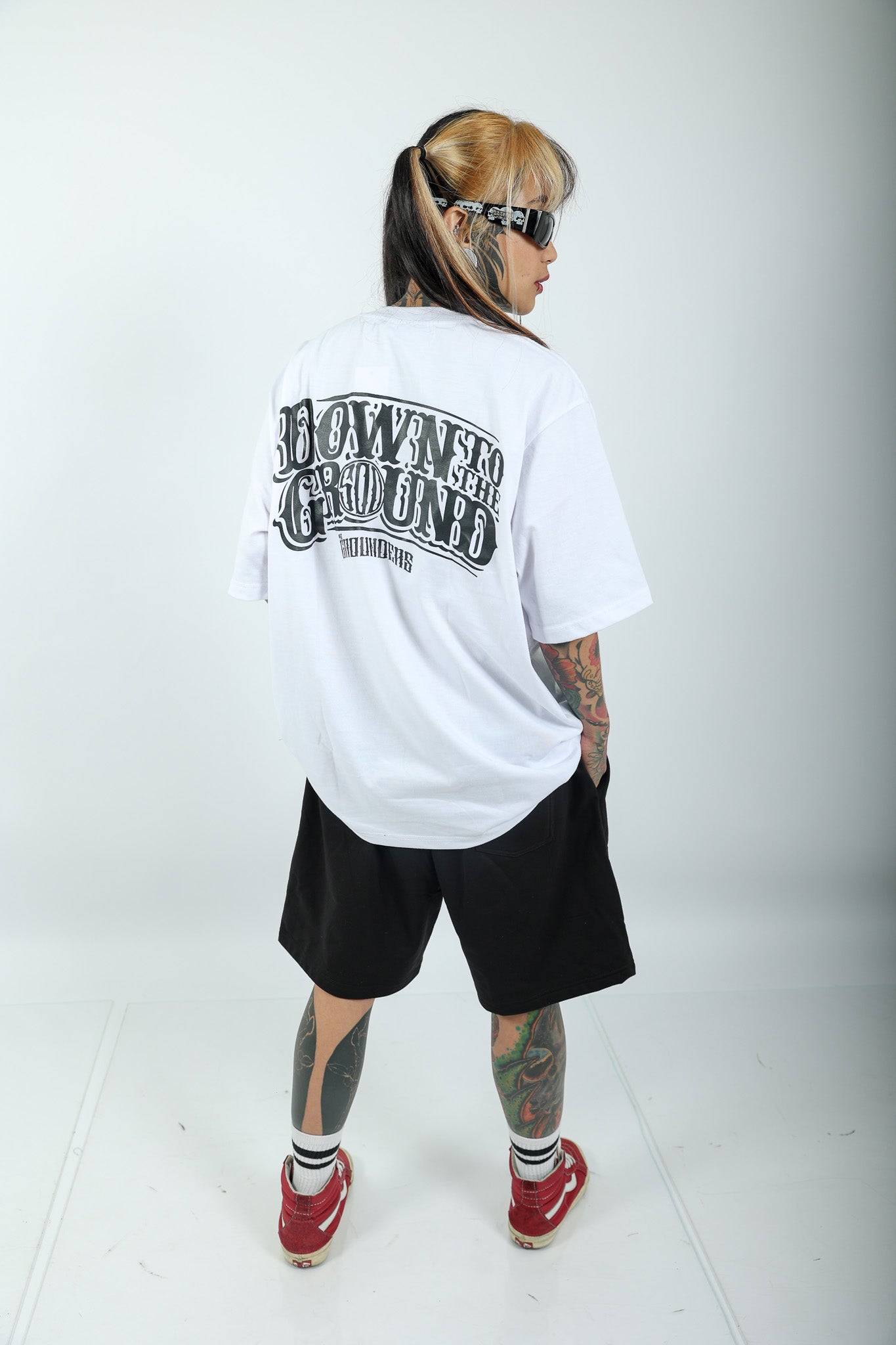 TG DOWN TO THE GROUND BLACK TEE