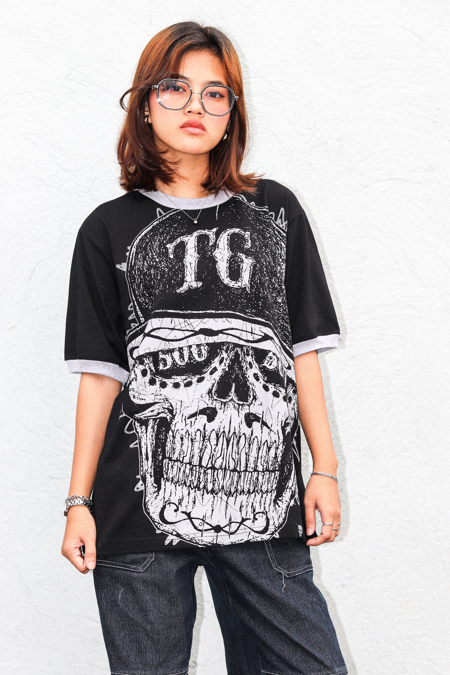 TG SCRIBBLE RINGER BLACK TEE