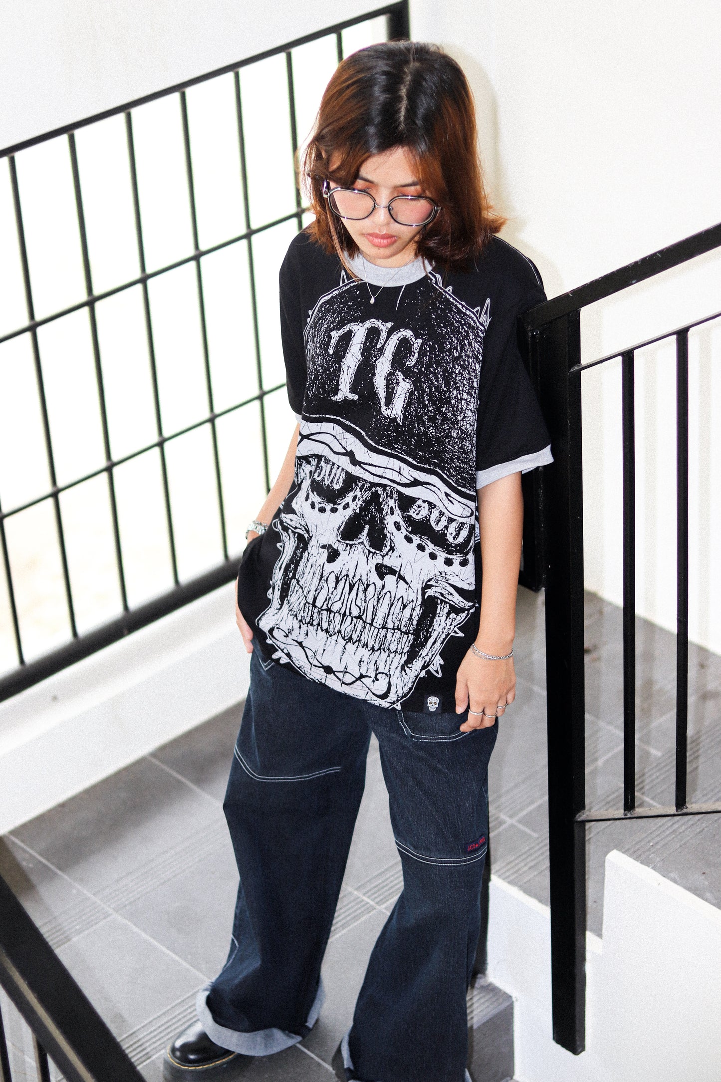 TG SCRIBBLE RINGER BLACK TEE