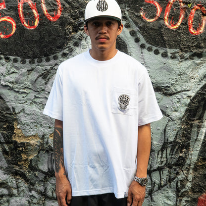 WHITE SQUARED POCKET TEE